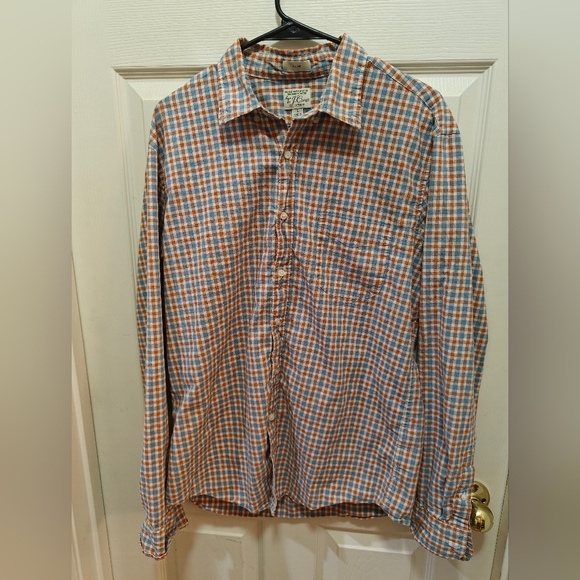J Crew button down plaid shirt - Picture 1 of 3